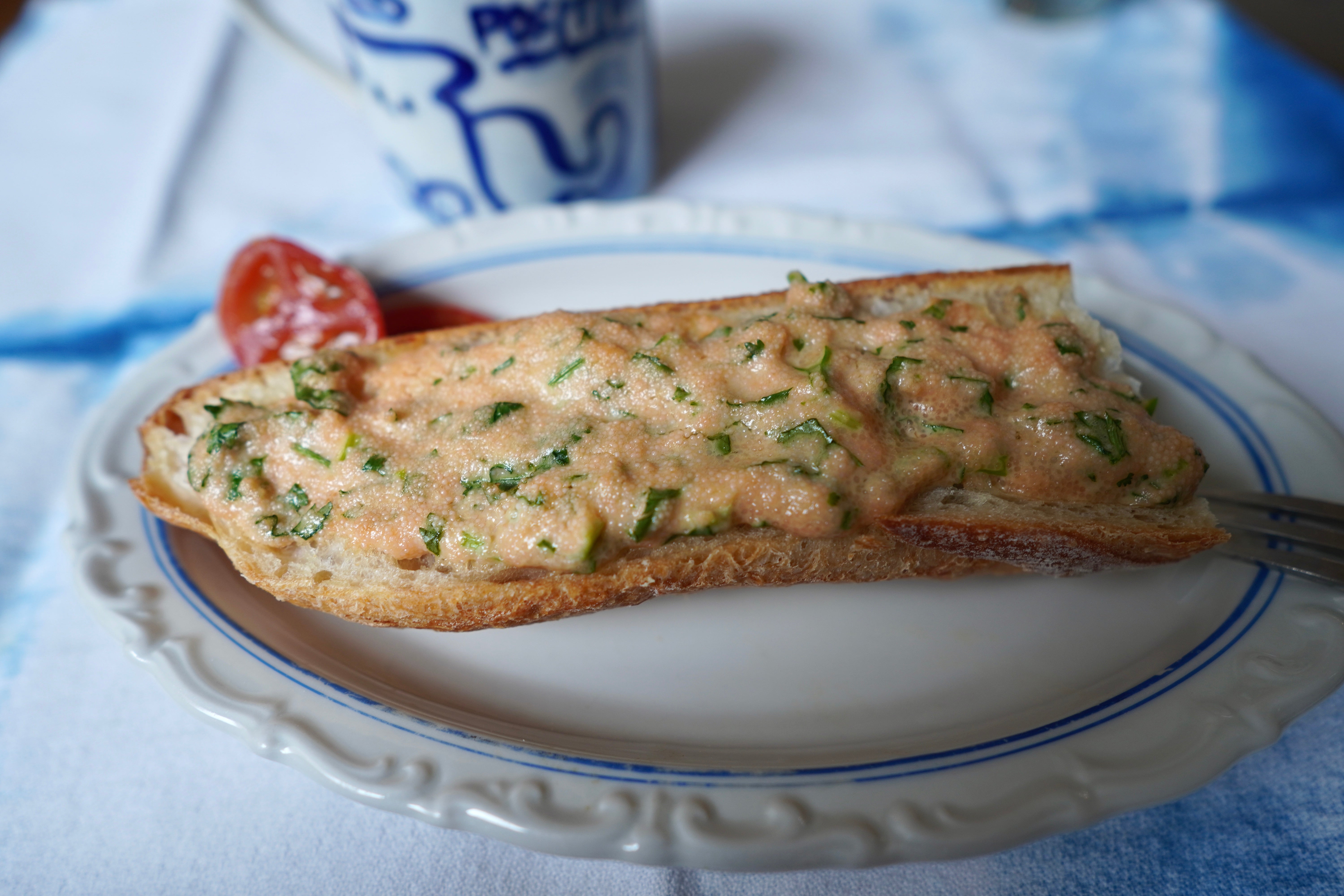 灰釉 八角皿-青山鉄郎 – 在花 - ARUHANA